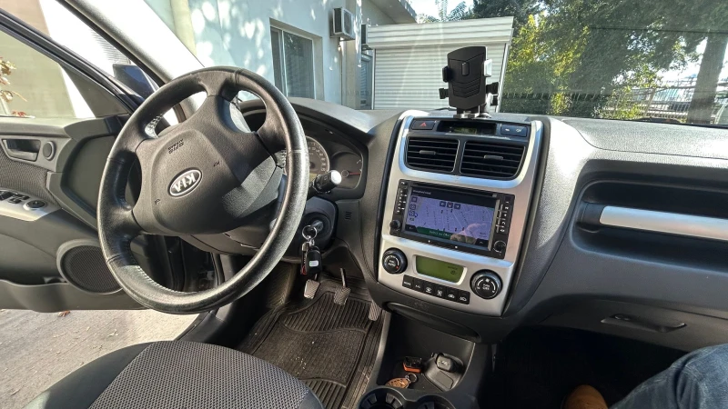 Kia Sportage, снимка 14 - Автомобили и джипове - 47763126