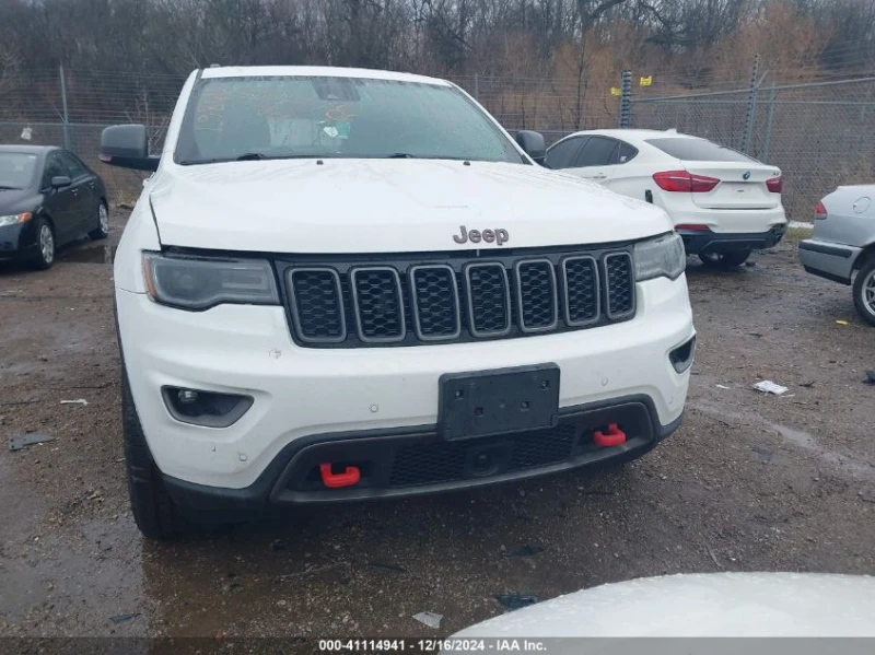 Jeep Grand cherokee 5.7L V-8 VVT, 360HP 4X4 Drive, снимка 4 - Автомобили и джипове - 49089973