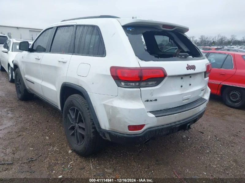 Jeep Grand cherokee 5.7L V-8 VVT, 360HP 4X4 Drive, снимка 8 - Автомобили и джипове - 49089973