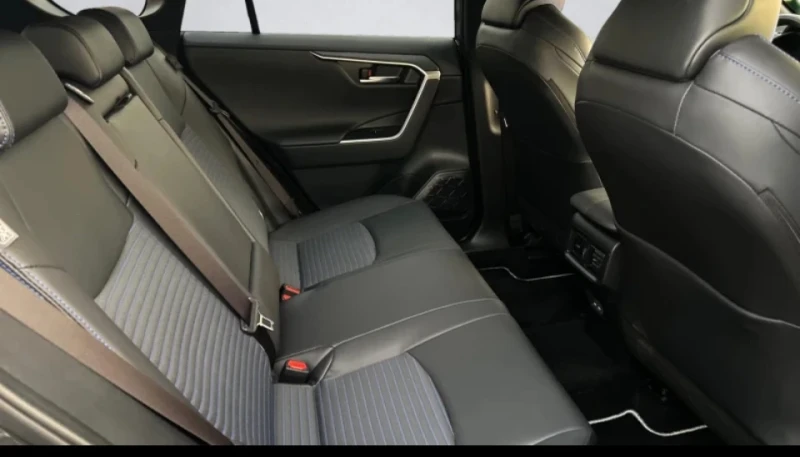 Toyota Rav4 2.5 hibrid На части, снимка 6 - Автомобили и джипове - 50749667