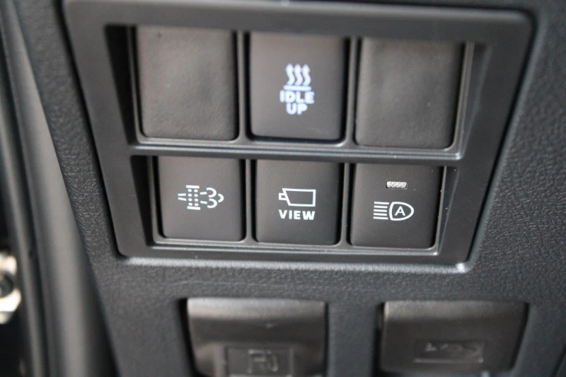 Toyota Hilux 2.8 D-4D/INVINCIBLE/DOUBLE CAB/JBL/360/LED/, снимка 8 - Автомобили и джипове - 52581661