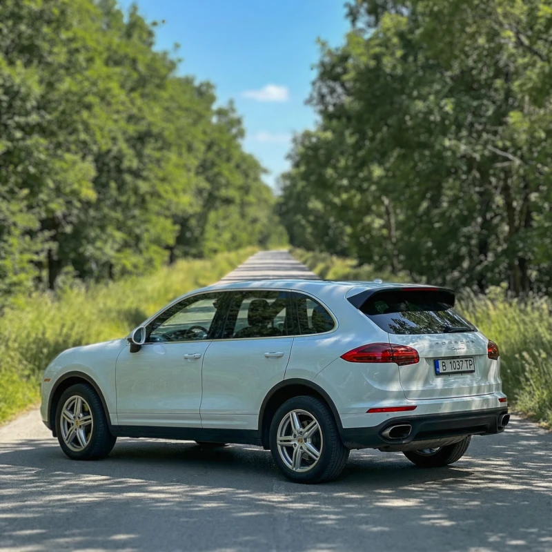 Porsche Cayenne, снимка 2 - Автомобили и джипове - 52692408
