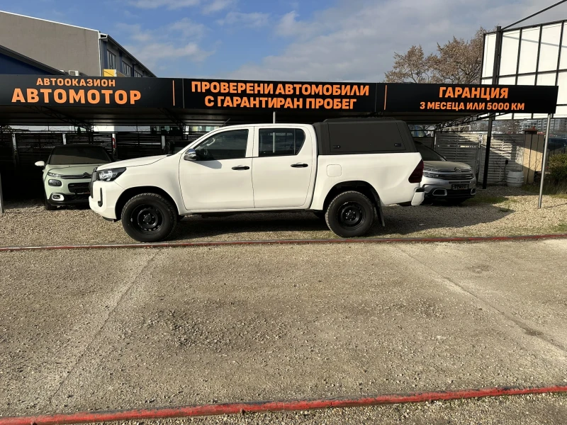 Toyota Hilux 2.4 D-4D Double Cab Active 4x4, снимка 4 - Автомобили и джипове - 52753224