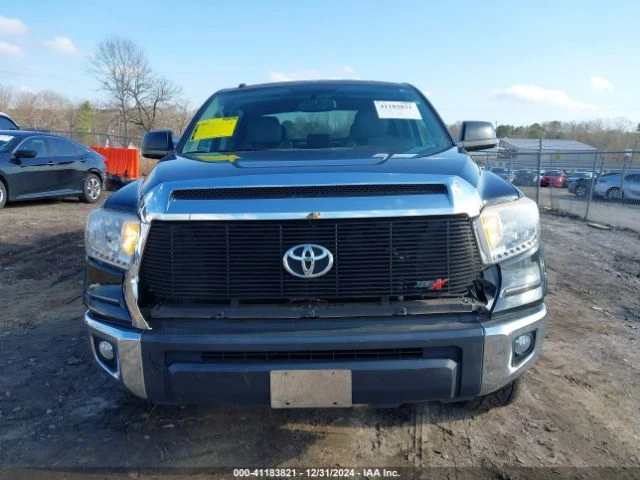 Toyota Tundra SR5 5.7L V8, снимка 3 - Автомобили и джипове - 48756541