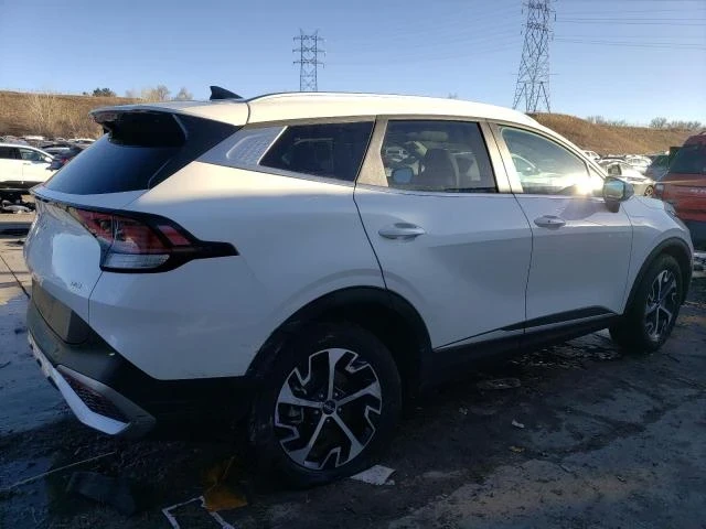 Kia Sportage, снимка 3 - Автомобили и джипове - 49384016