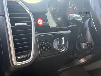 Porsche Cayenne АвтоКредит* (ЦЕНА ДО БГ), снимка 13 - Автомобили и джипове - 54947767