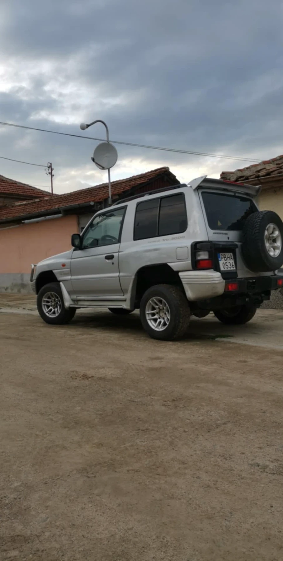 Mitsubishi Pajero 2 Facelift - изображение 2