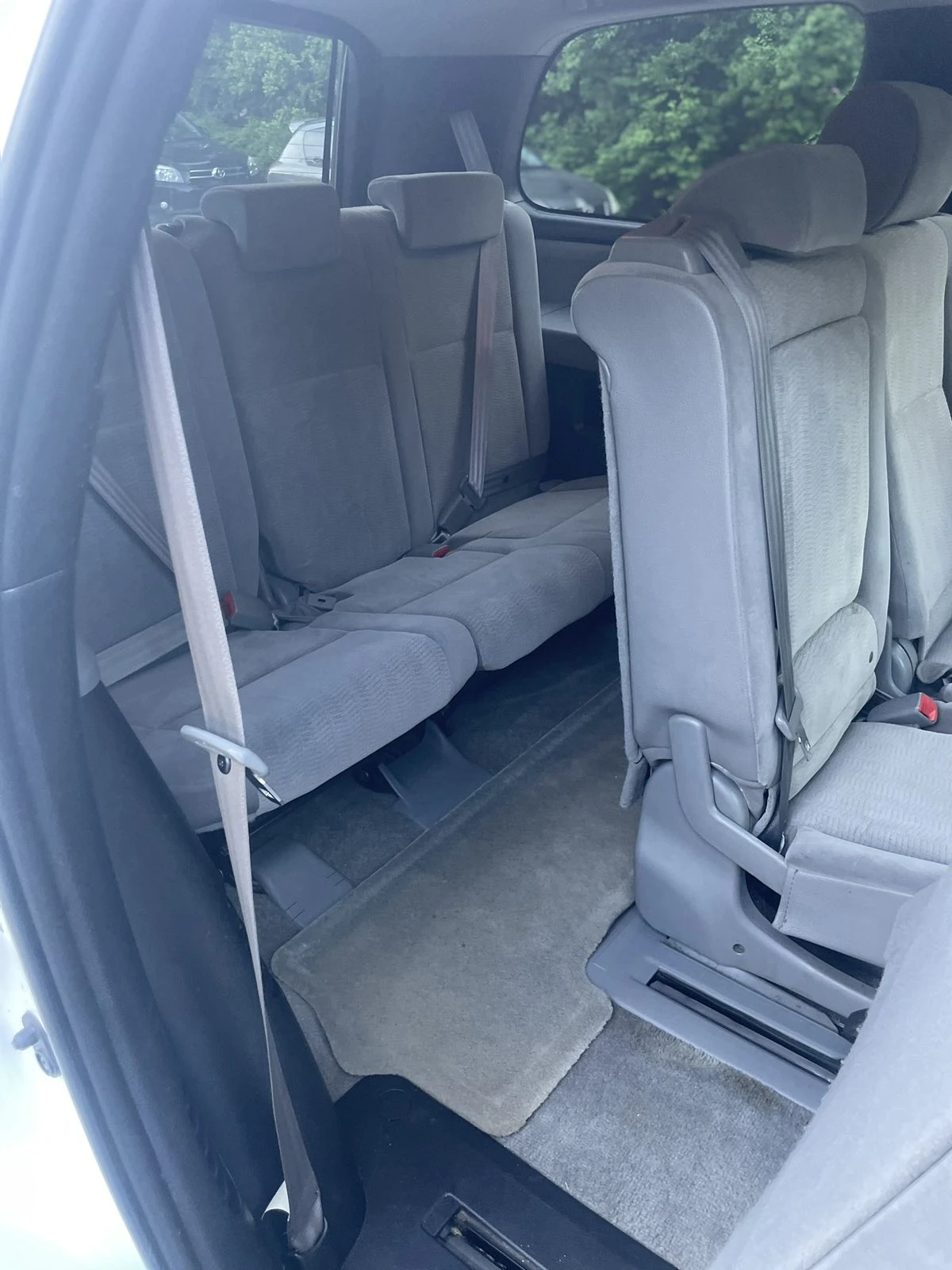 Toyota Sequoia  - изображение 10