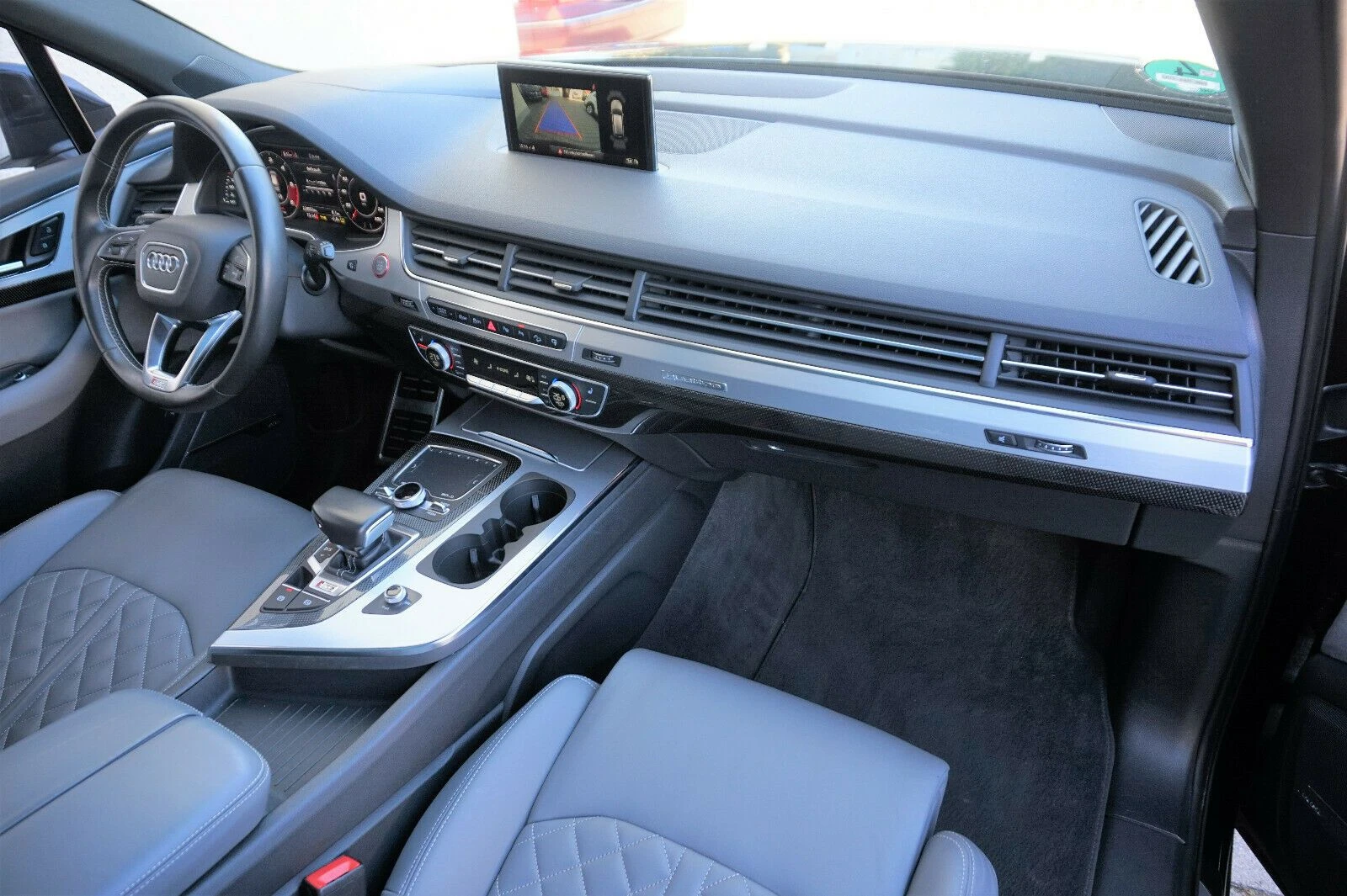 Audi SQ7 6+ 1, 4.0V8, Matrix LED - изображение 8