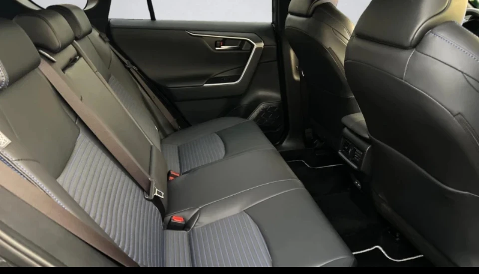 Toyota Rav4 2.5 hibrid На части - изображение 6