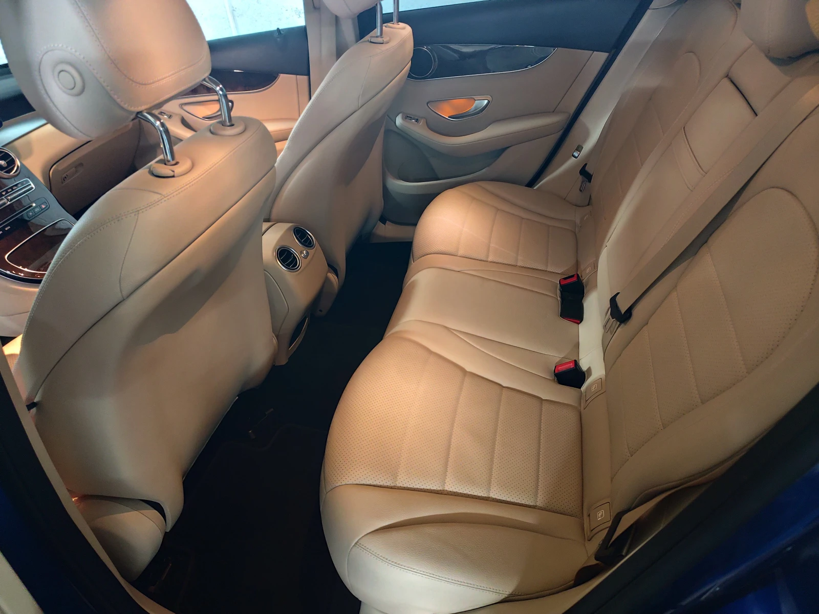 Mercedes-Benz GLC 350  - изображение 10