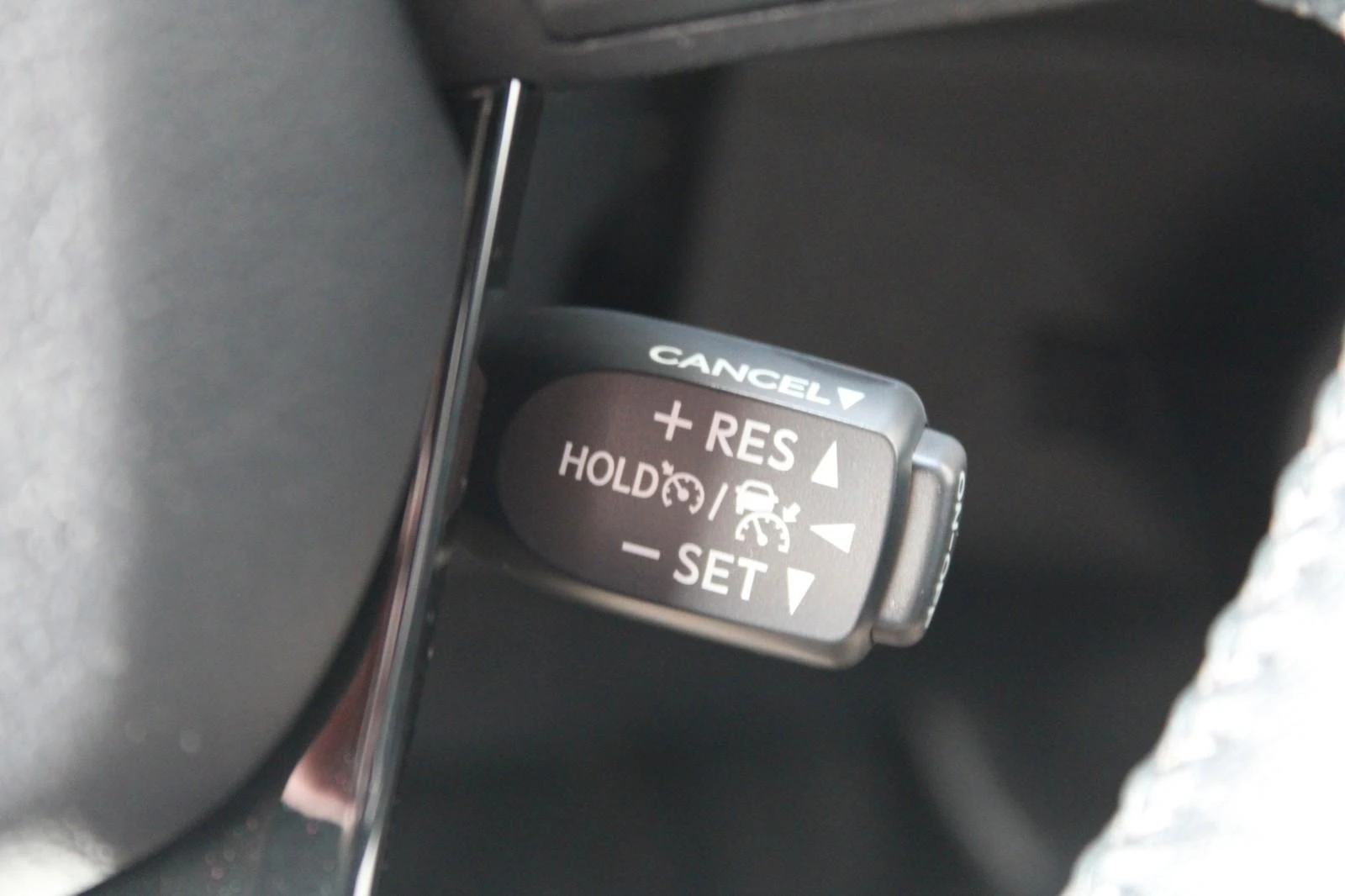 Toyota Hilux 2.8 D-4D/INVINCIBLE/DOUBLE CAB/JBL/360/LED/ - изображение 7