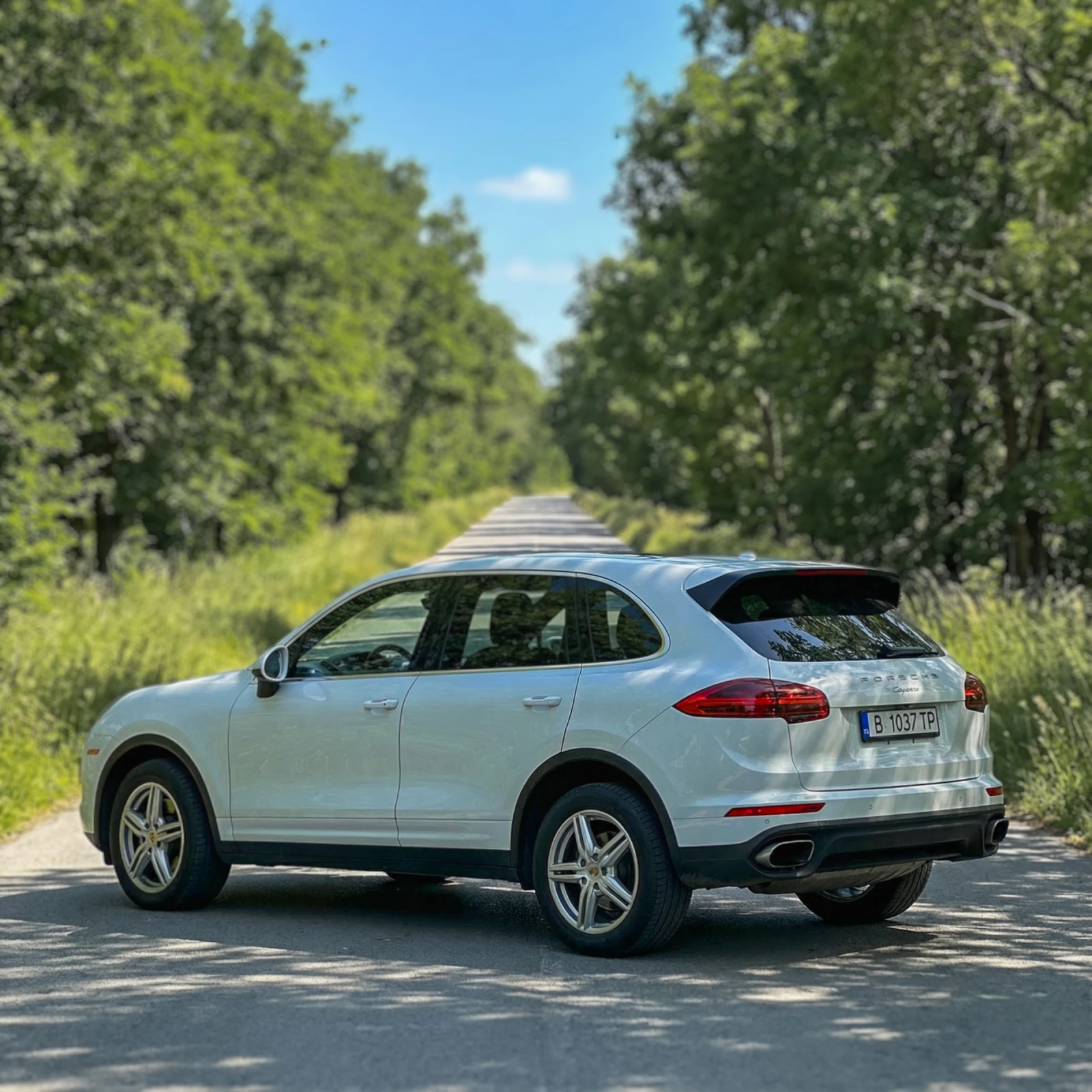 Porsche Cayenne  - изображение 2