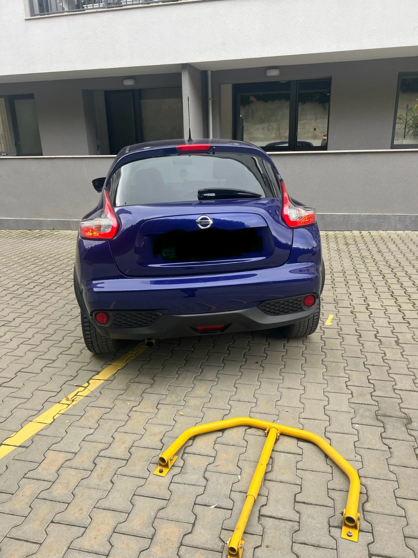 Nissan Juke, снимка 9 - Автомобили и джипове - 53852498