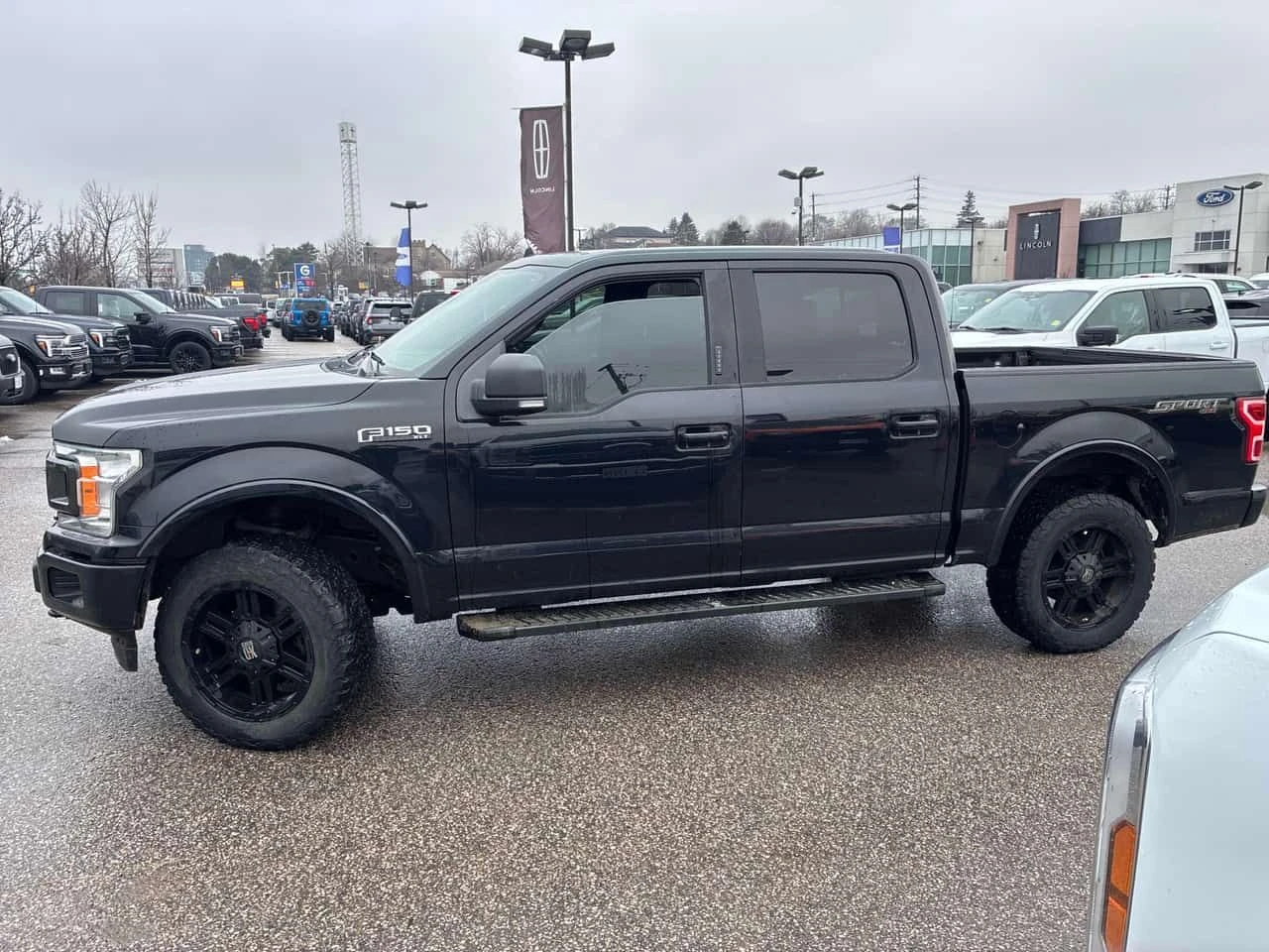 Ford F150 * 4WD SuperCrew Box* АВТОКРЕДИТ БЕЗ ПЪРВОНАЧАЛНА* , снимка 2 - Автомобили и джипове - 54695689