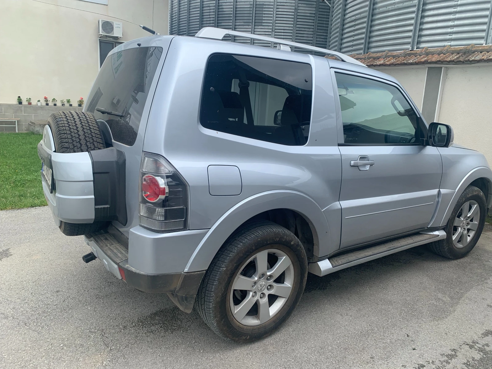 Mitsubishi Pajero, снимка 3 - Автомобили и джипове - 54987873