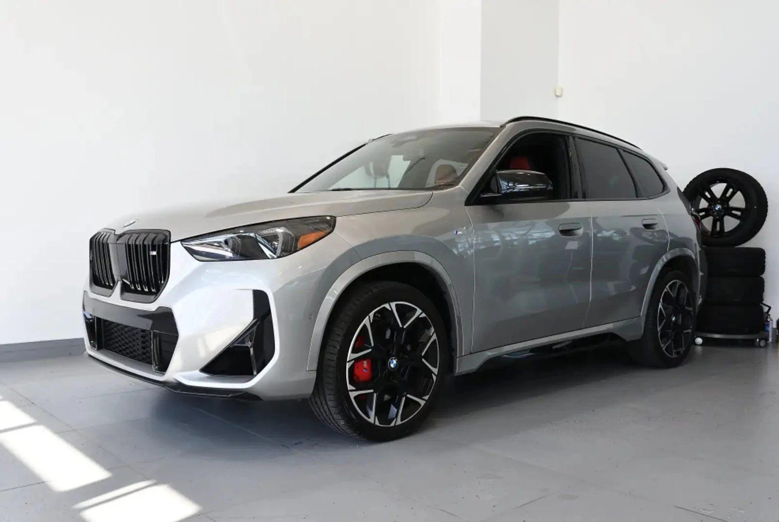 BMW X1 M35I LUXURY ЦЕНА ДО БЪЛГАРИЯ АВТОКРЕДИТ, снимка 6 - Автомобили и джипове - 55503876