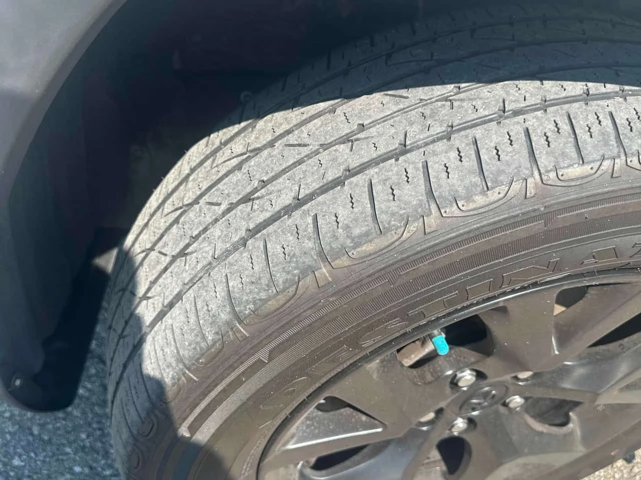 Toyota Rav4 * LE * CARFAX * БЕЗ ПЪРВОНАЧАЛНА ВНОСКА, снимка 7 - Автомобили и джипове - 55598403