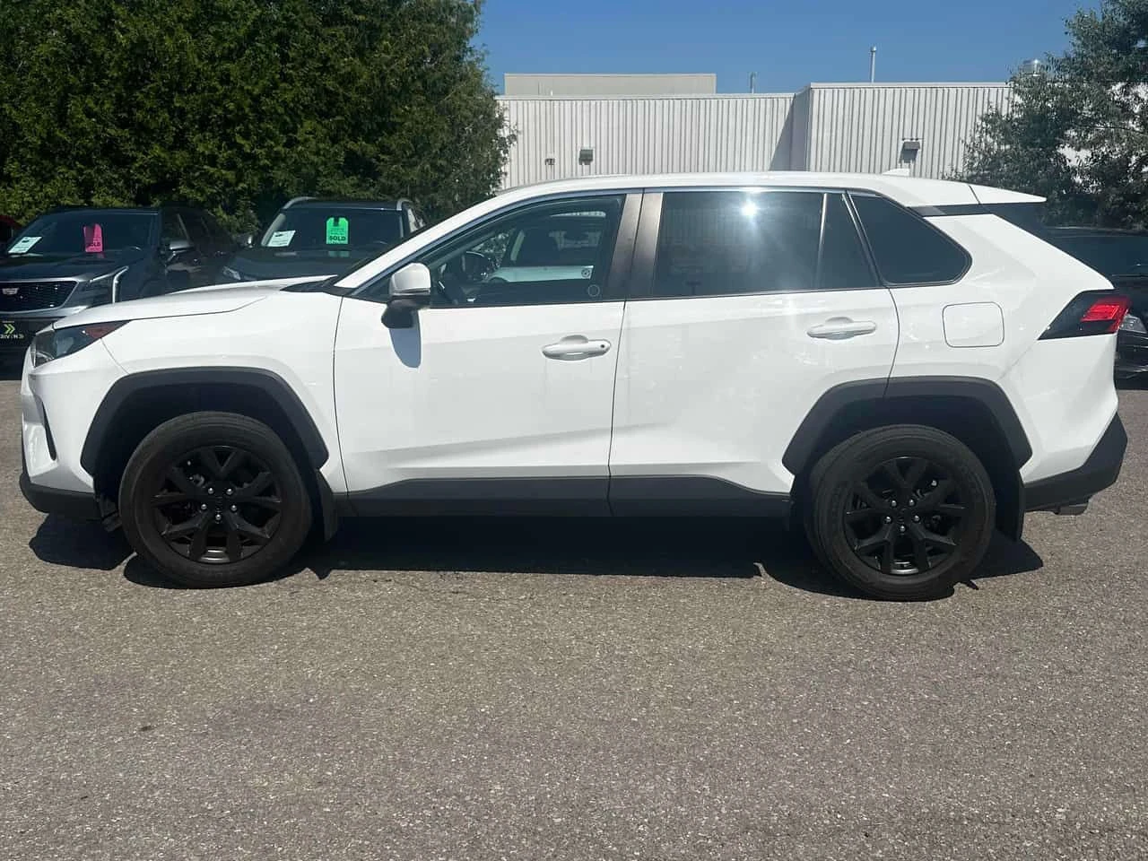 Toyota Rav4 * LE * CARFAX * БЕЗ ПЪРВОНАЧАЛНА ВНОСКА, снимка 13 - Автомобили и джипове - 55598403