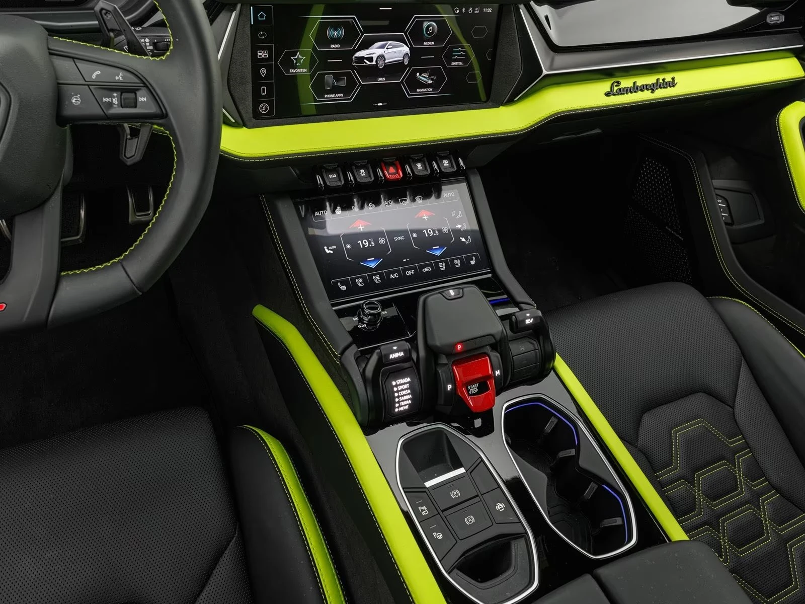 Lamborghini Urus SE / FACELIFT / CERAMIC / B&O / PANO / HUD / 360 /, снимка 13 - Автомобили и джипове - 55748901
