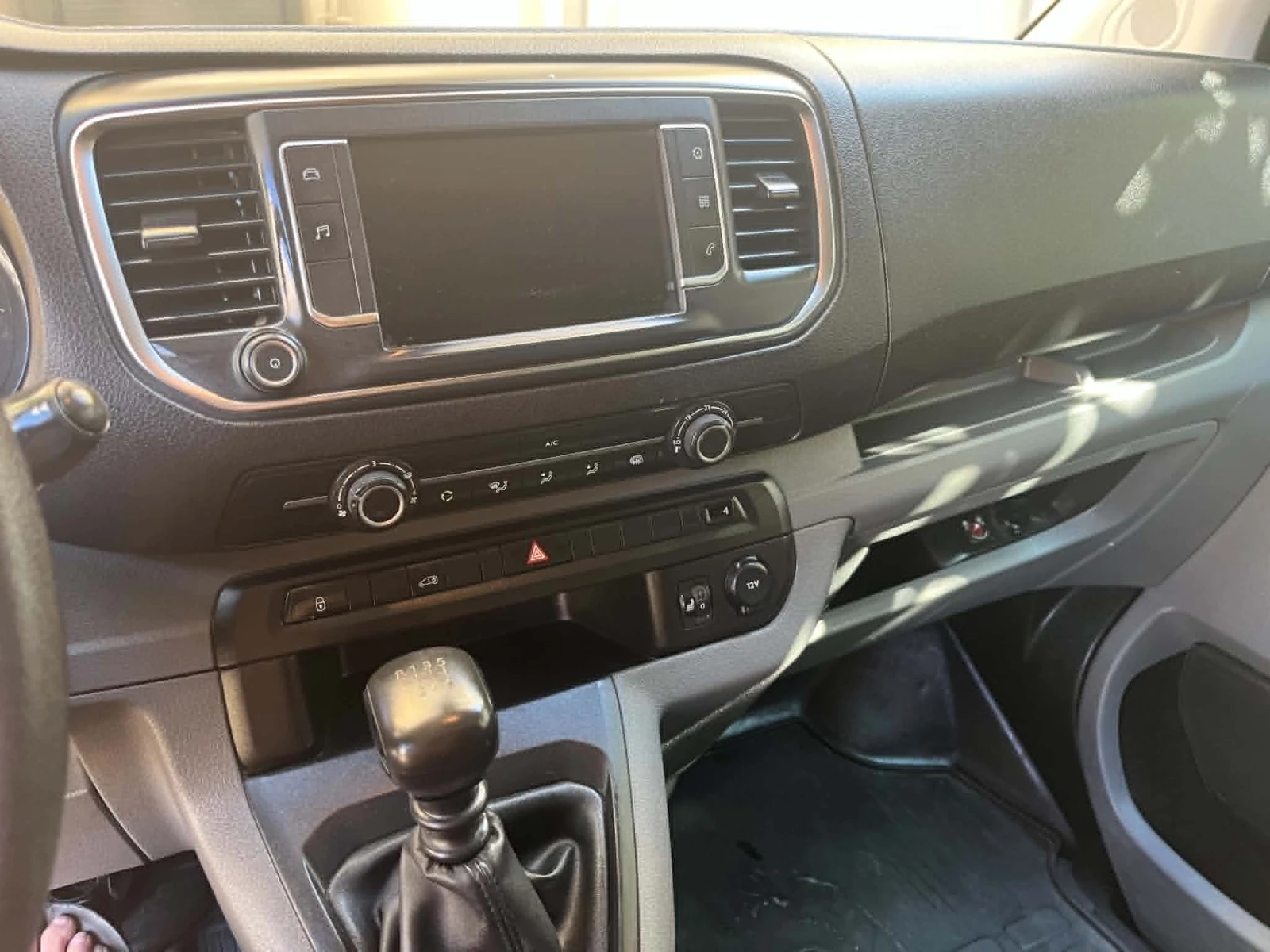 Citroen Jumpy 1.5 BlueHDi , снимка 10 - Бусове и автобуси - 56513618