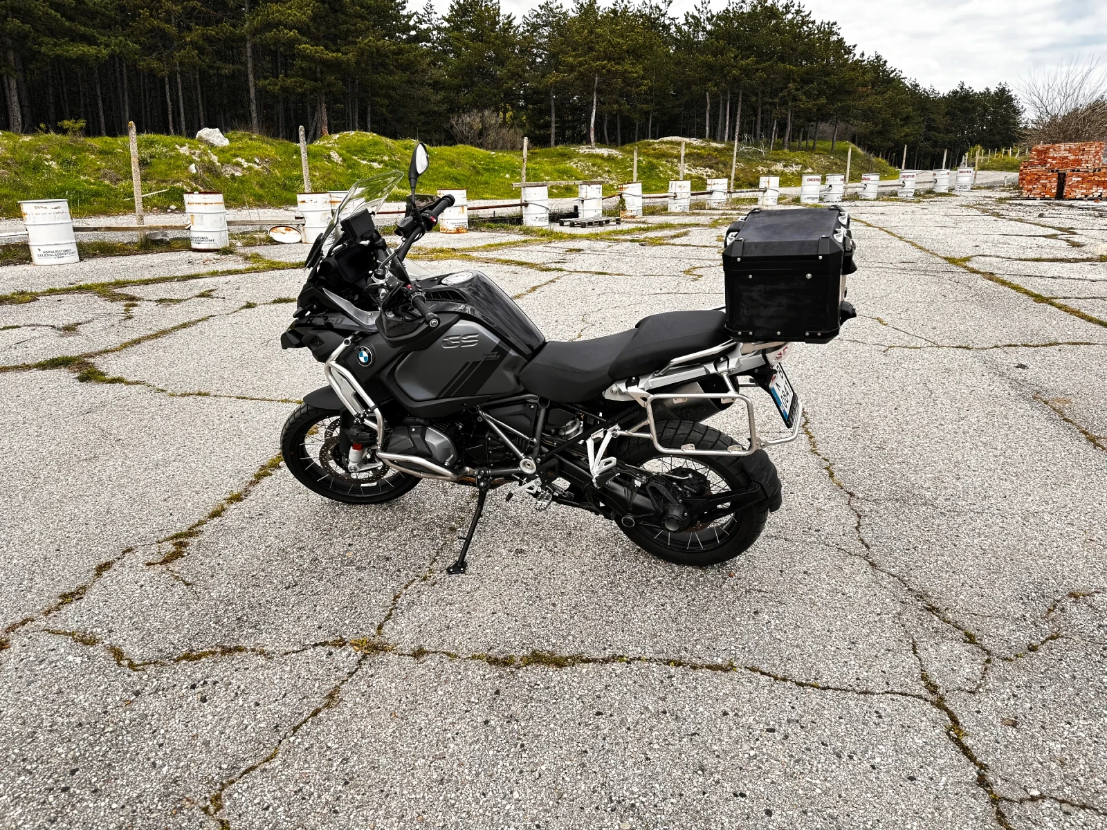BMW R BMW R 1250GSA Adventure Triple Black - изображение 4