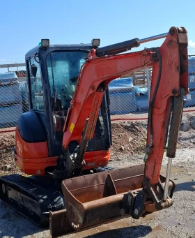      Kubota KX71-3