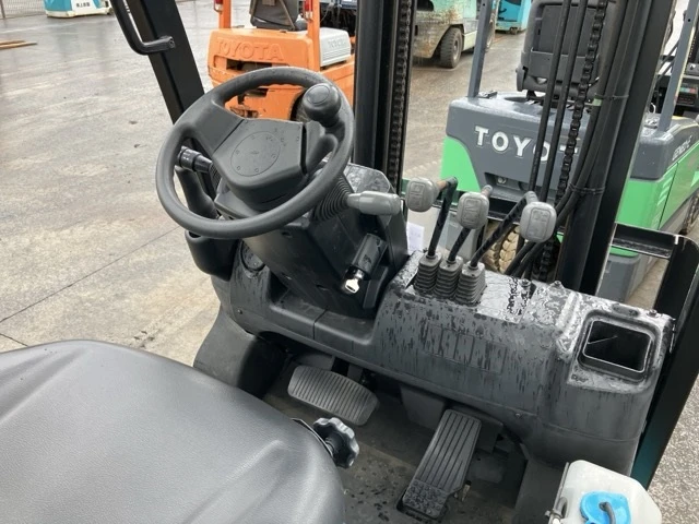 Електрокар Yale очакван внос 25.01.2026, снимка 10 - Индустриална техника - 53039133