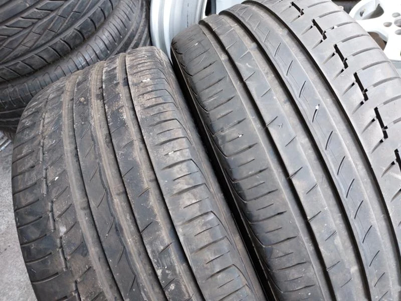 Гуми Летни 225/40R18, снимка 2 - Гуми и джанти - 36273886