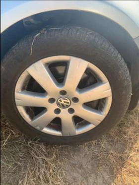 VW Golf 2,0 TDI 170 коня GT НА ЧАСТИ BMN, снимка 3