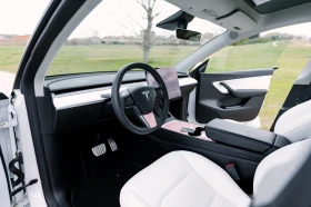 Tesla Model Y Performance , снимка 10