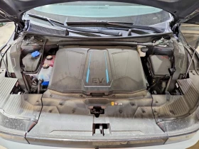 Hyundai Ioniq 5 SEL / 4X4 / ЛИЗИНГ, снимка 11
