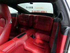 Porsche 911 Carrera 4 GTS , снимка 10