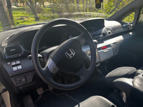 Honda Fr-v, снимка 7 - Автомобили и джипове - 45178293