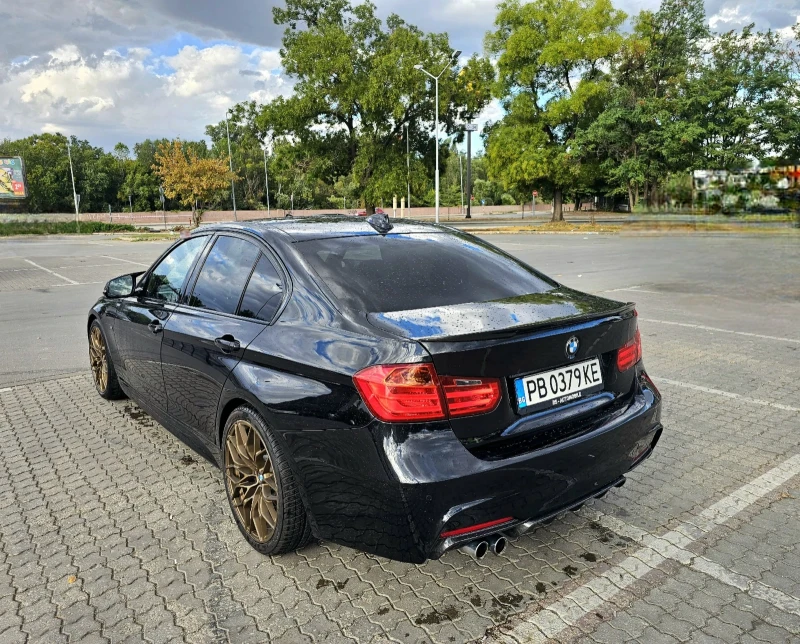 BMW 330 Mpaket performance , снимка 8 - Автомобили и джипове - 47242439