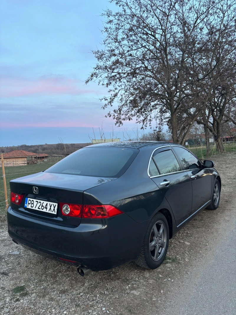 Honda Accord 2.0i LPG, снимка 10 - Автомобили и джипове - 52941153