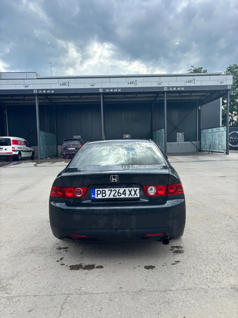 Honda Accord 2.0i LPG, снимка 4 - Автомобили и джипове - 52305488