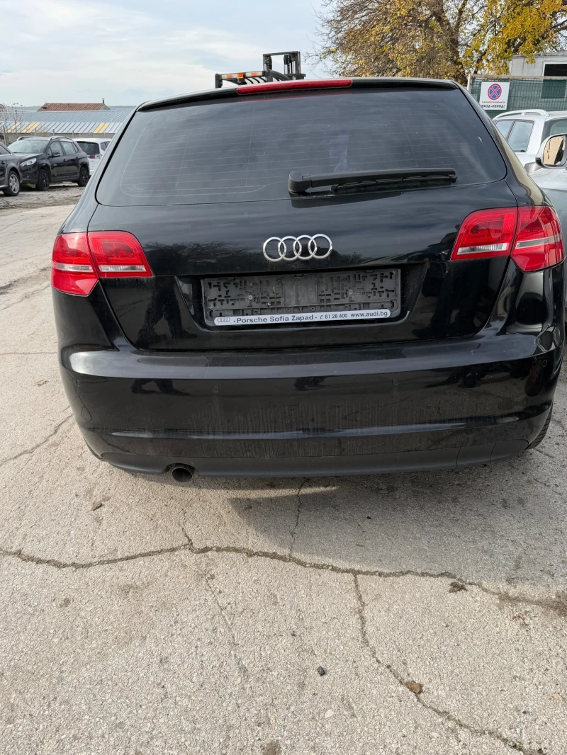 Audi A3 1.6tdi cay автомат, снимка 8 - Автомобили и джипове - 52577560