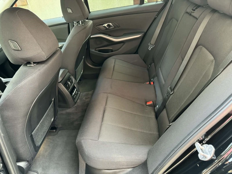 BMW 320 Germany, снимка 13 - Автомобили и джипове - 53294491