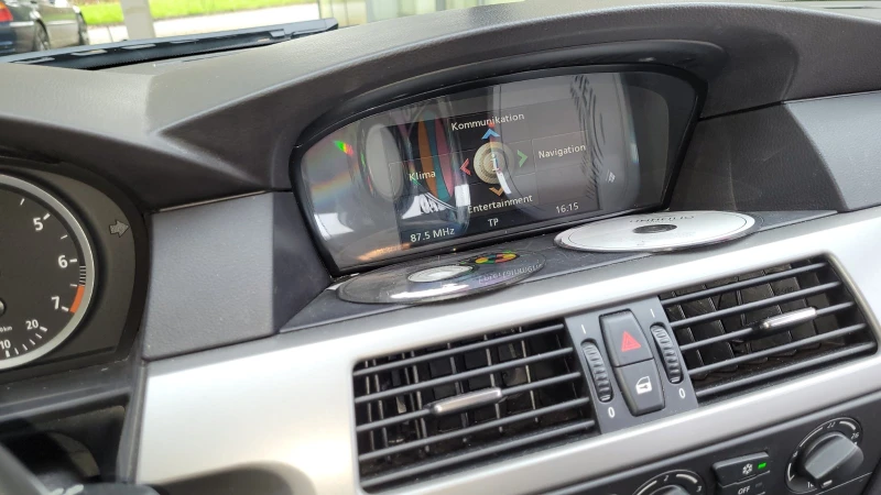 BMW 523, снимка 11 - Автомобили и джипове - 53425014