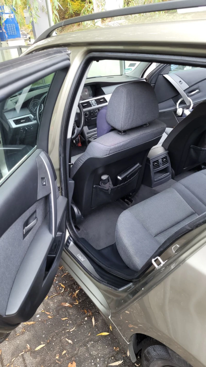 BMW 523, снимка 14 - Автомобили и джипове - 53425014