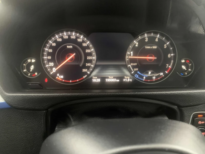 BMW 330 XDRIVE * B48* HEAD UP* ПАНОРАМА* HARMON/KARDON* , снимка 8 - Автомобили и джипове - 53567244