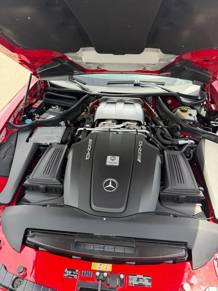 Mercedes-Benz AMG GT S * AвтоКредит * (ЦЕНА ДО БГ), снимка 8 - Автомобили и джипове - 55223280