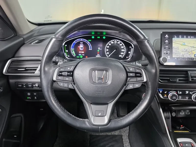 Honda Accord  Generation 2.0 Hybrid Touring/ ����� �� ��������� | Mobile.bg � ����������� 14