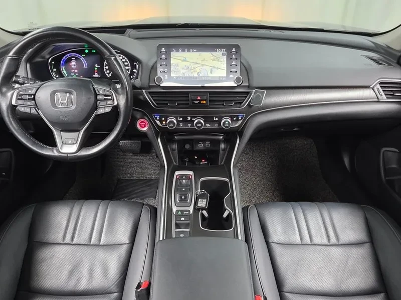 Honda Accord  Generation 2.0 Hybrid Touring/ ����� �� ��������� | Mobile.bg � ����������� 7