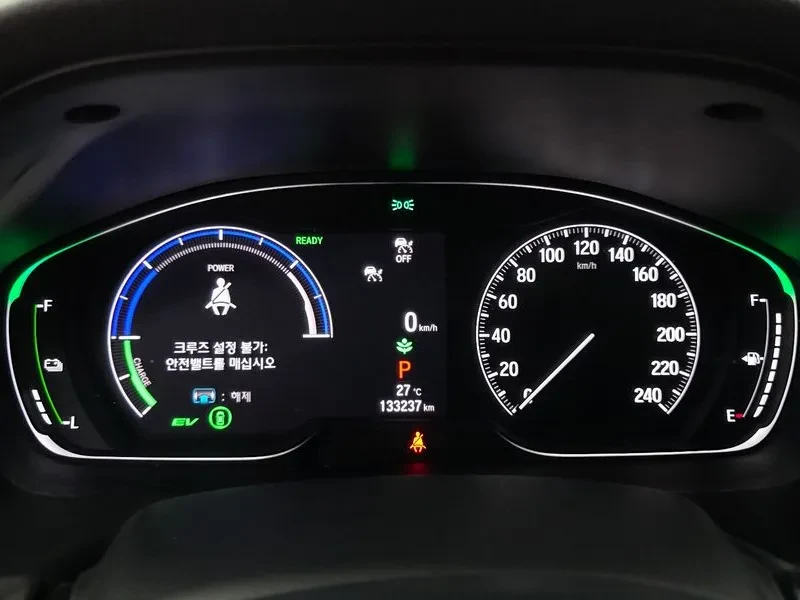 Honda Accord  Generation 2.0 Hybrid Touring/ ����� �� ��������� | Mobile.bg � ����������� 8