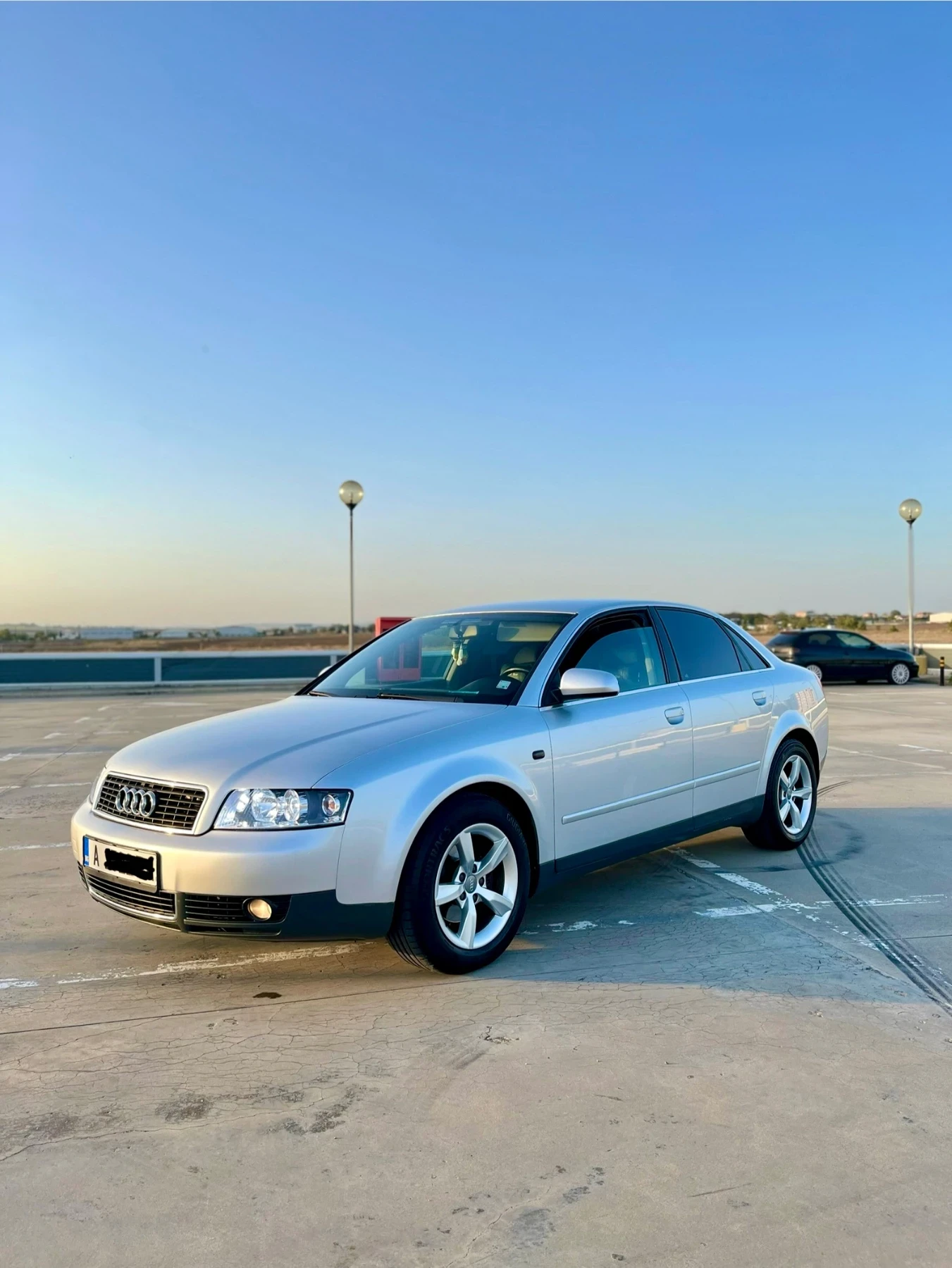 Audi A4 1.9TDI AVF 6ck., Круиз к. ТОП Състояние , снимка 1