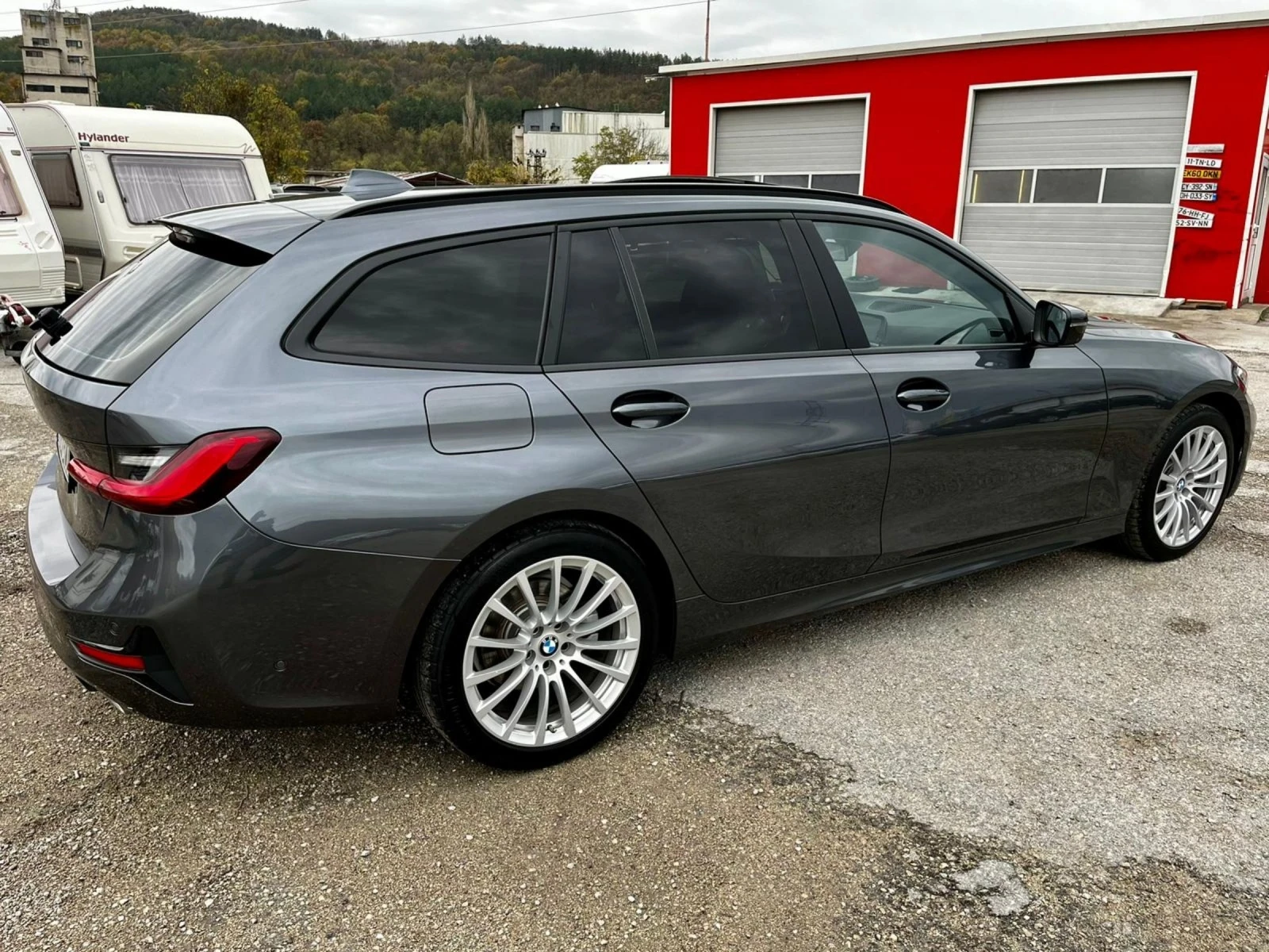 BMW 320 XDrive, 360 камери, DISTRONIC, FULL, 45000км - изображение 5