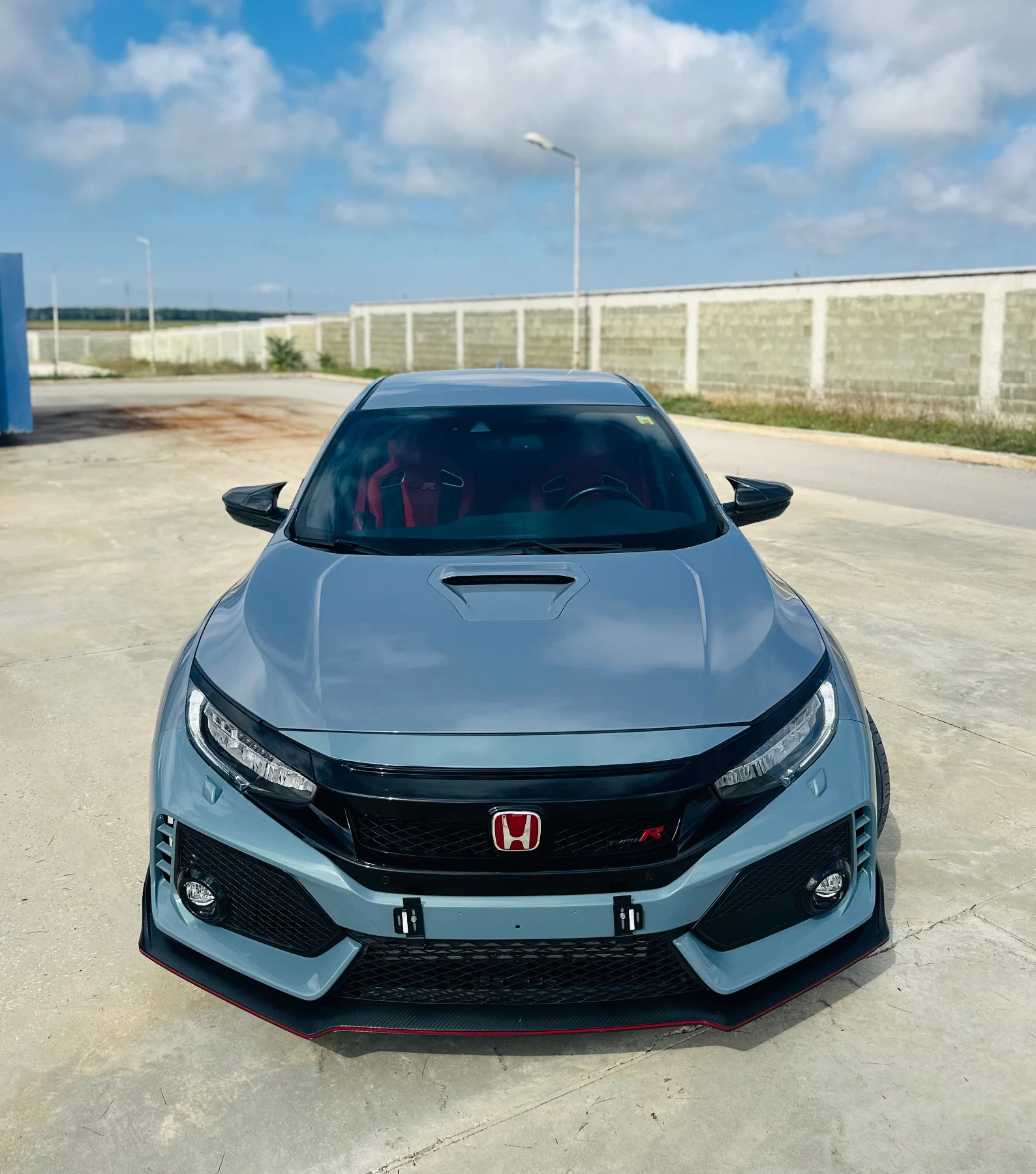 Honda Civic Type R GT FK8 - изображение 2