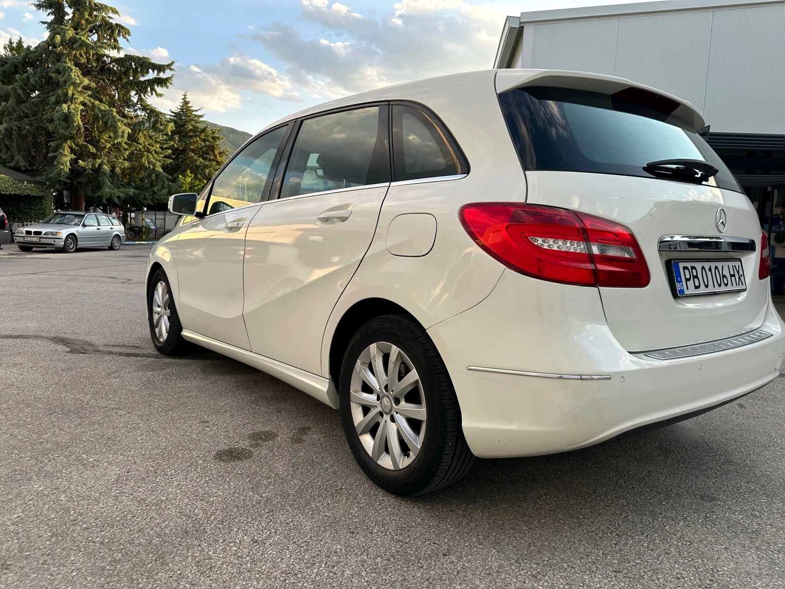 Mercedes-Benz B 180  - изображение 3